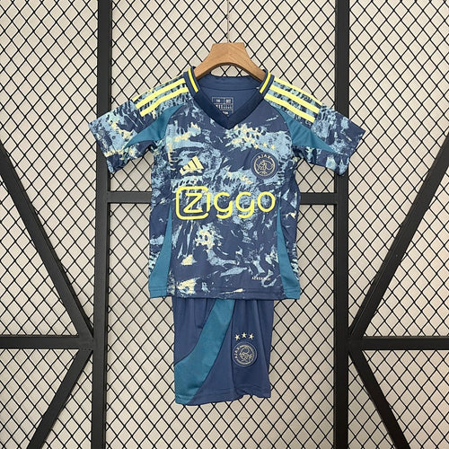 AJX 24/25 – Kids Away Kit