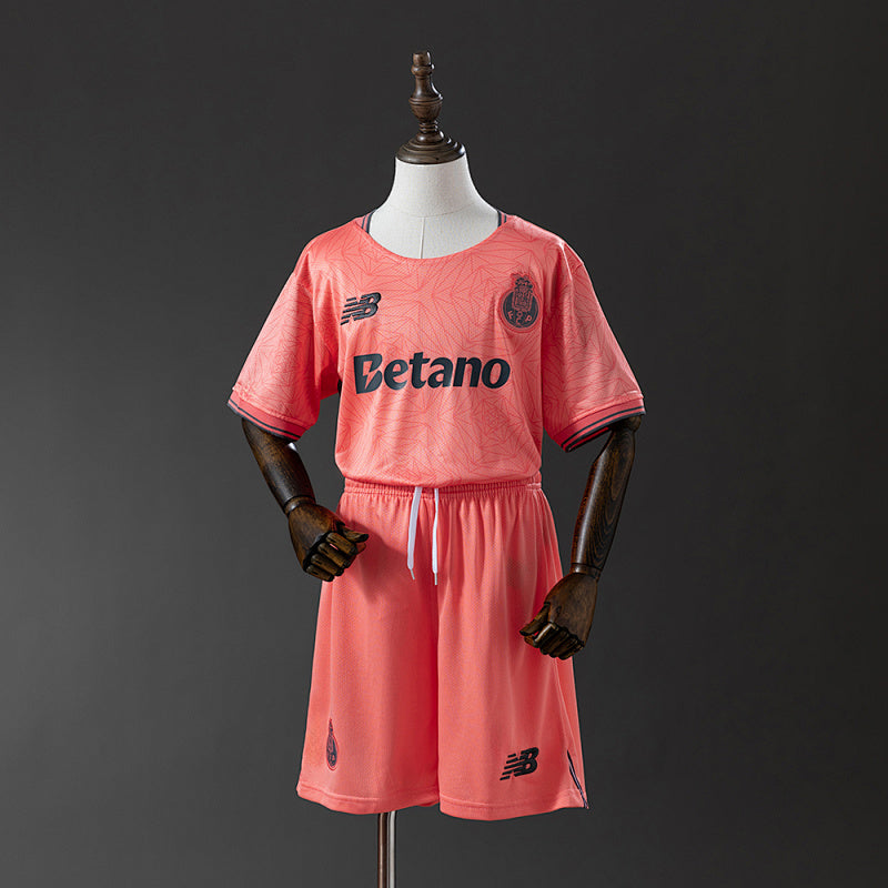 FCP 25/26 – Kids Away Kit
