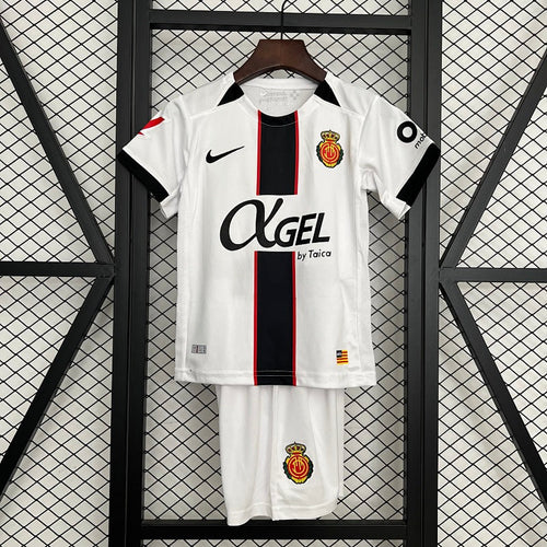 MLL 25/26 – Kids Away Kit