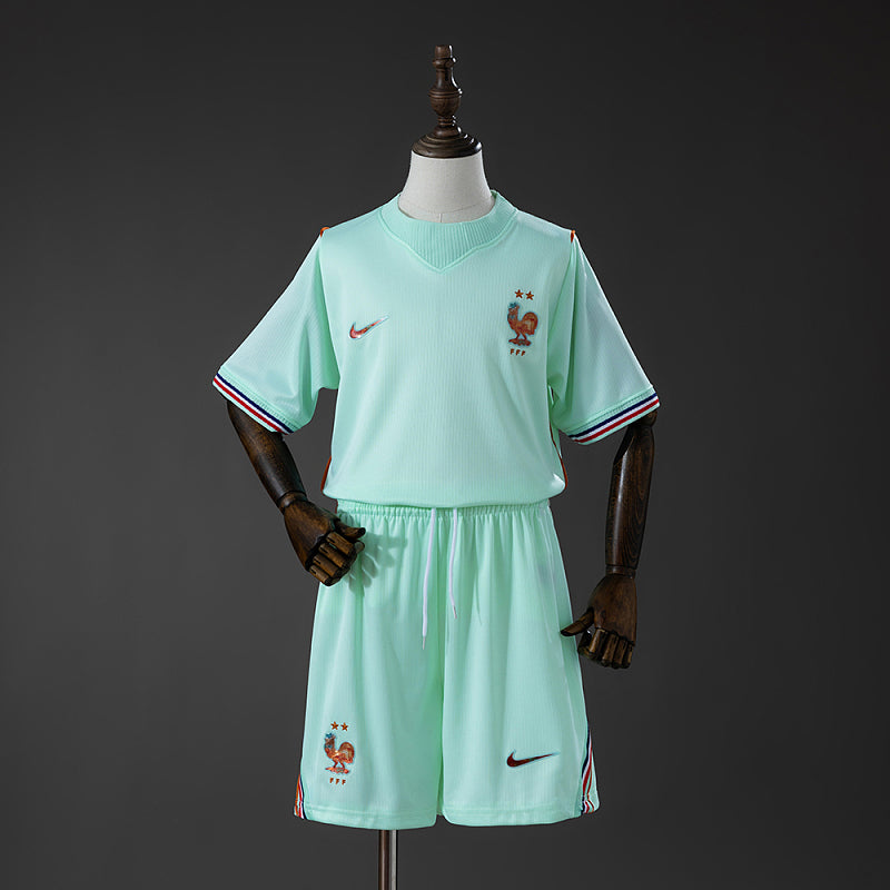 FRA 2026 Kids Away Kit