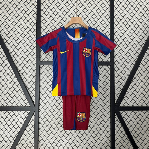 FCB 05/06 – Kids Home Kit