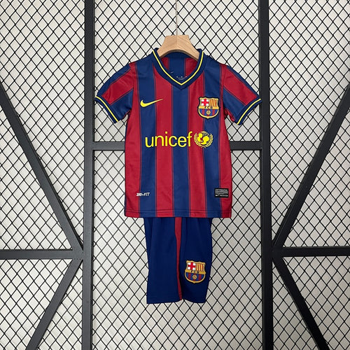 FCB 09/10 – Kids Home Kit