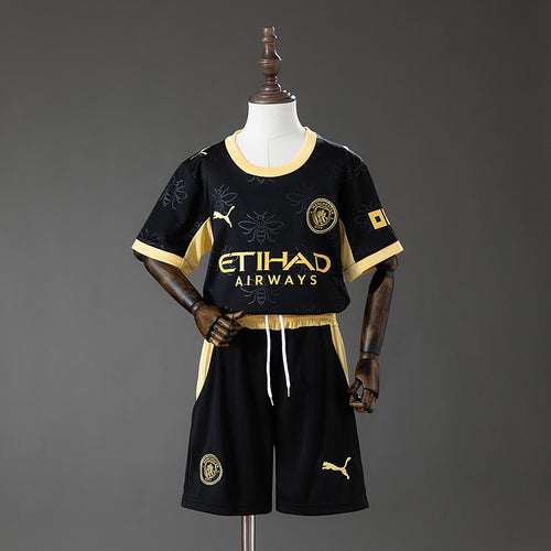 MC 26/27 Kids Away Kit