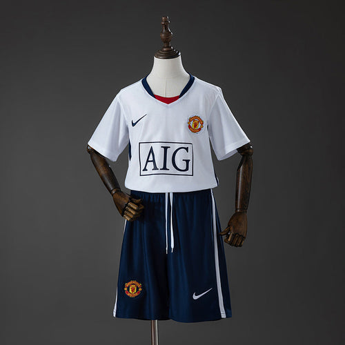 MU 08/09 Kids Away Kit (League Ed.) retro