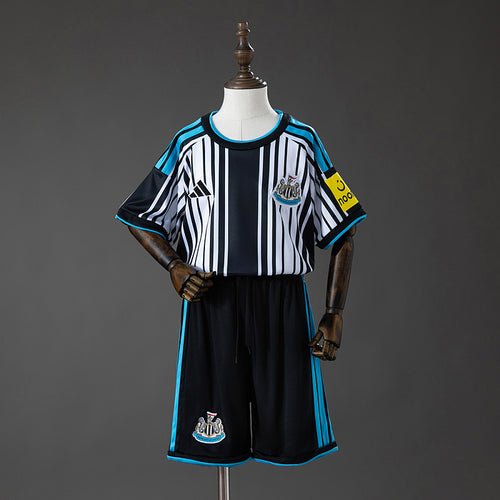 NEW 26/27 Kids Home Kit